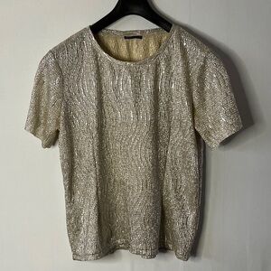 Breakout Crinkled Woman’s Pullover Top Silver Metallic Glitter. Nice style